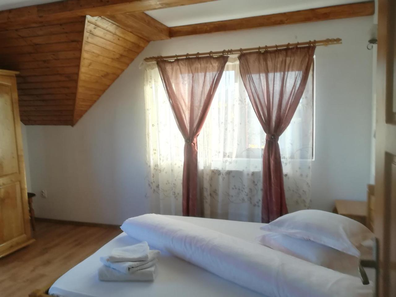 Casa Cristalul Muntilor Hotel Poiana Marului  Bagian luar foto